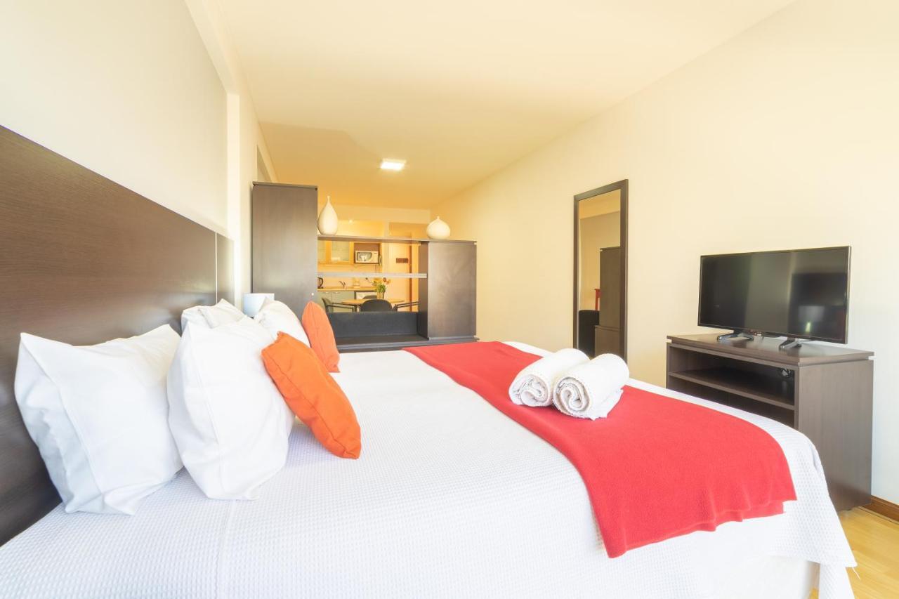 Callao Plaza Suites بوينس آيرس المظهر الخارجي الصورة